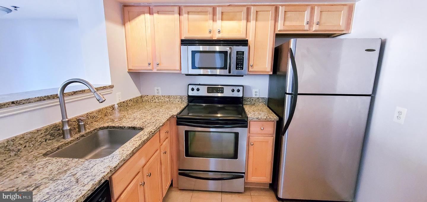 1001 N VERMONT ST #811, ARLINGTON, Virginia 22201, 1 Bedroom Bedrooms, 7 Rooms Rooms,1 BathroomBathrooms,Residential,For sale,1001 N VERMONT ST #811,VAAR2064640 MLS # VAAR2064640 1001 N VERMONT ST #811, ARLINGTON, Virginia 22201, 1 Bedroom Bedrooms, 7 Rooms Rooms,1 BathroomBathrooms,Residential,For sale,1001 N VERMONT ST #811,VAAR2064640 MLS # VAAR2064640