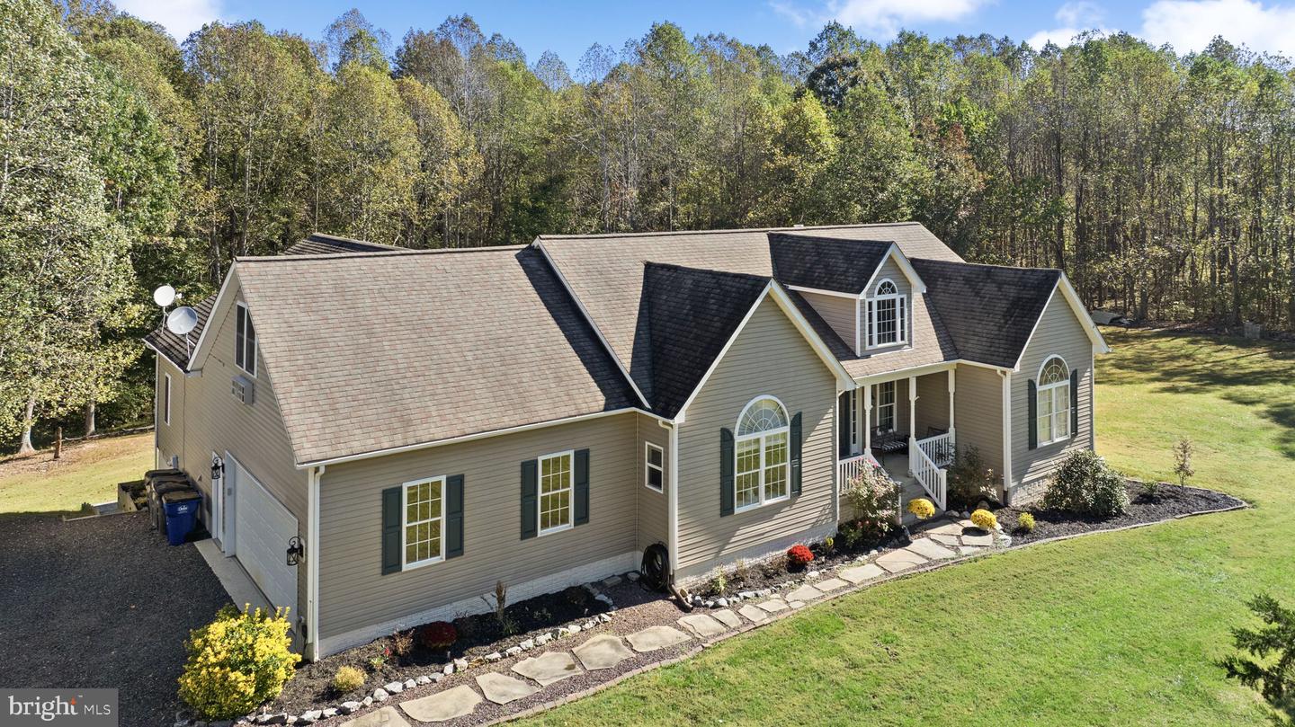 16725 BALD EAGLE DR, KING GEORGE, Virginia 22485, 4 Bedrooms Bedrooms, ,4 BathroomsBathrooms,Residential,For sale,16725 BALD EAGLE DR,VAKG2007116 MLS # VAKG2007116 16725 BALD EAGLE DR, KING GEORGE, Virginia 22485, 4 Bedrooms Bedrooms, ,4 BathroomsBathrooms,Residential,For sale,16725 BALD EAGLE DR,VAKG2007116 MLS # VAKG2007116