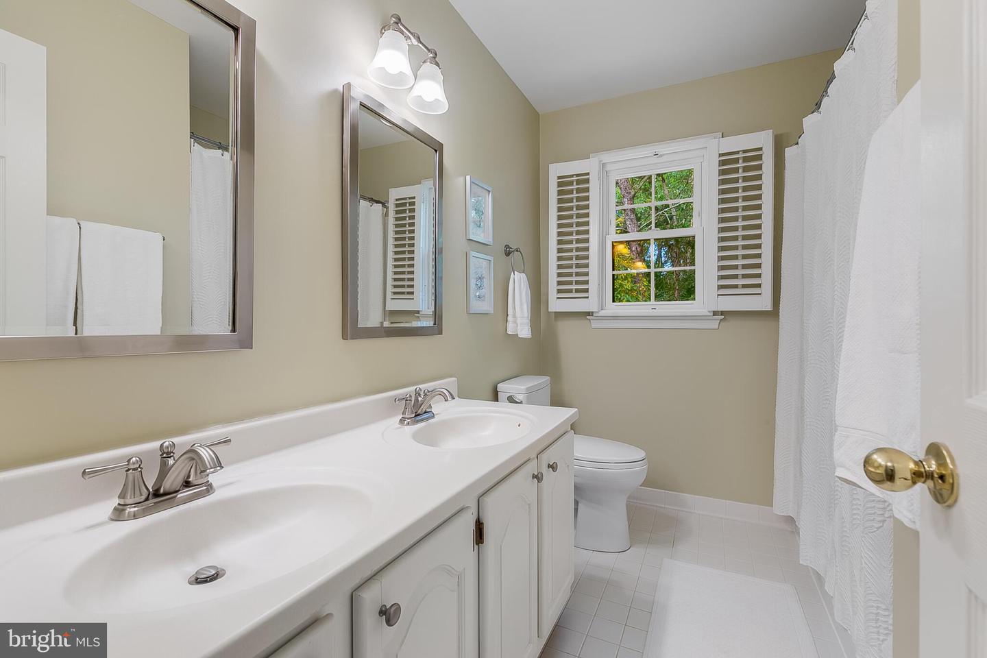 15120 WETHERBURN DR, CENTREVILLE, Virginia 20120, 5 Bedrooms Bedrooms, ,3 BathroomsBathrooms,Residential,For sale,15120 WETHERBURN DR,VAFX2273248 MLS # VAFX2273248 15120 WETHERBURN DR, CENTREVILLE, Virginia 20120, 5 Bedrooms Bedrooms, ,3 BathroomsBathrooms,Residential,For sale,15120 WETHERBURN DR,VAFX2273248 MLS # VAFX2273248
