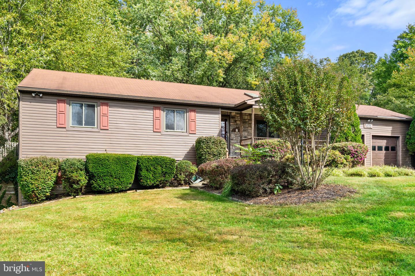 7213 N STARCREST DR, WARRENTON, Virginia 20187, 3 Bedrooms Bedrooms, ,3 BathroomsBathrooms,Residential,For sale,7213 N STARCREST DR,VAFQ2019320 MLS # VAFQ2019320 7213 N STARCREST DR, WARRENTON, Virginia 20187, 3 Bedrooms Bedrooms, ,3 BathroomsBathrooms,Residential,For sale,7213 N STARCREST DR,VAFQ2019320 MLS # VAFQ2019320