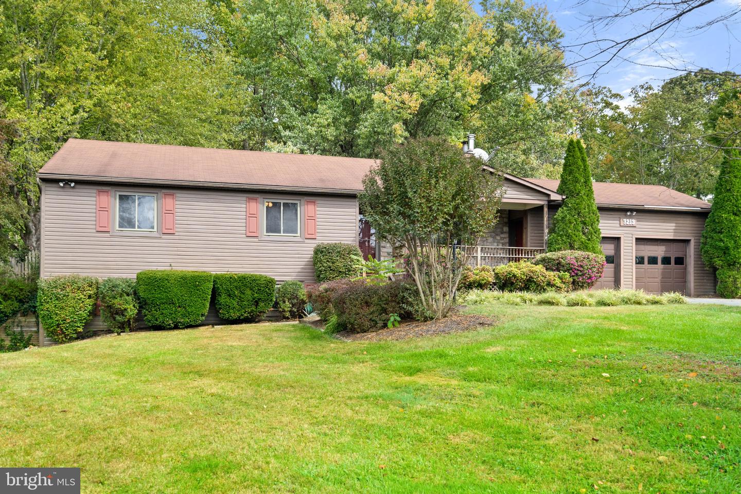 7213 N STARCREST DR, WARRENTON, Virginia 20187, 3 Bedrooms Bedrooms, ,3 BathroomsBathrooms,Residential,For sale,7213 N STARCREST DR,VAFQ2019320 MLS # VAFQ2019320 7213 N STARCREST DR, WARRENTON, Virginia 20187, 3 Bedrooms Bedrooms, ,3 BathroomsBathrooms,Residential,For sale,7213 N STARCREST DR,VAFQ2019320 MLS # VAFQ2019320