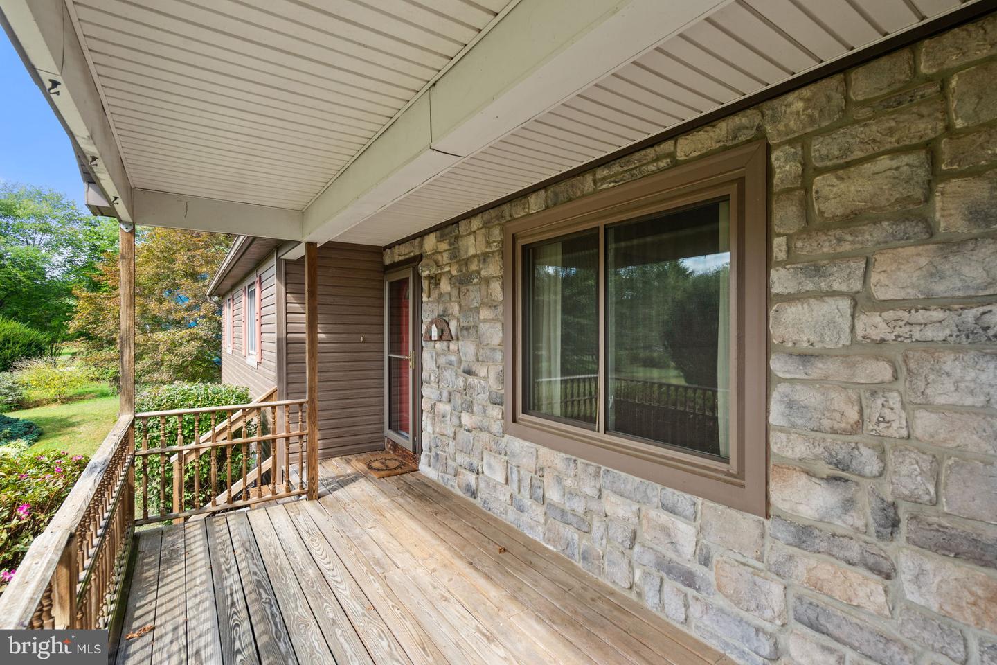 7213 N STARCREST DR, WARRENTON, Virginia 20187, 3 Bedrooms Bedrooms, ,3 BathroomsBathrooms,Residential,For sale,7213 N STARCREST DR,VAFQ2019320 MLS # VAFQ2019320 7213 N STARCREST DR, WARRENTON, Virginia 20187, 3 Bedrooms Bedrooms, ,3 BathroomsBathrooms,Residential,For sale,7213 N STARCREST DR,VAFQ2019320 MLS # VAFQ2019320