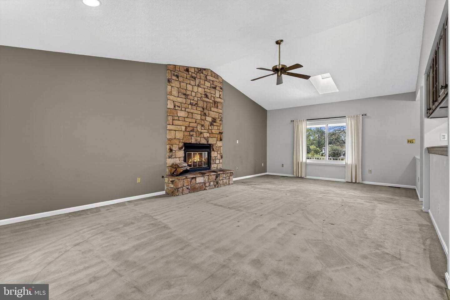 7213 N STARCREST DR, WARRENTON, Virginia 20187, 3 Bedrooms Bedrooms, ,3 BathroomsBathrooms,Residential,For sale,7213 N STARCREST DR,VAFQ2019320 MLS # VAFQ2019320 7213 N STARCREST DR, WARRENTON, Virginia 20187, 3 Bedrooms Bedrooms, ,3 BathroomsBathrooms,Residential,For sale,7213 N STARCREST DR,VAFQ2019320 MLS # VAFQ2019320