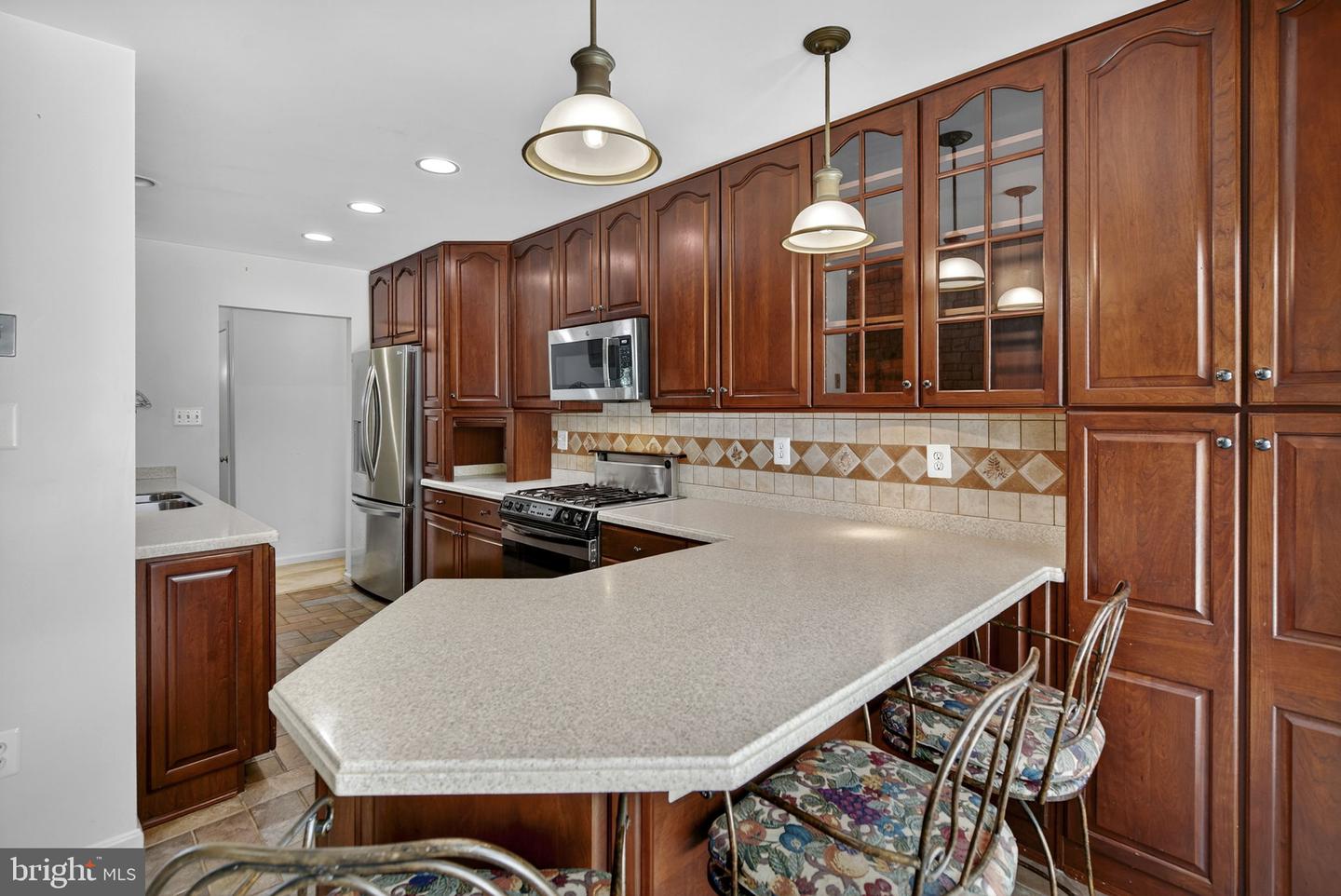 7213 N STARCREST DR, WARRENTON, Virginia 20187, 3 Bedrooms Bedrooms, ,3 BathroomsBathrooms,Residential,For sale,7213 N STARCREST DR,VAFQ2019320 MLS # VAFQ2019320 7213 N STARCREST DR, WARRENTON, Virginia 20187, 3 Bedrooms Bedrooms, ,3 BathroomsBathrooms,Residential,For sale,7213 N STARCREST DR,VAFQ2019320 MLS # VAFQ2019320