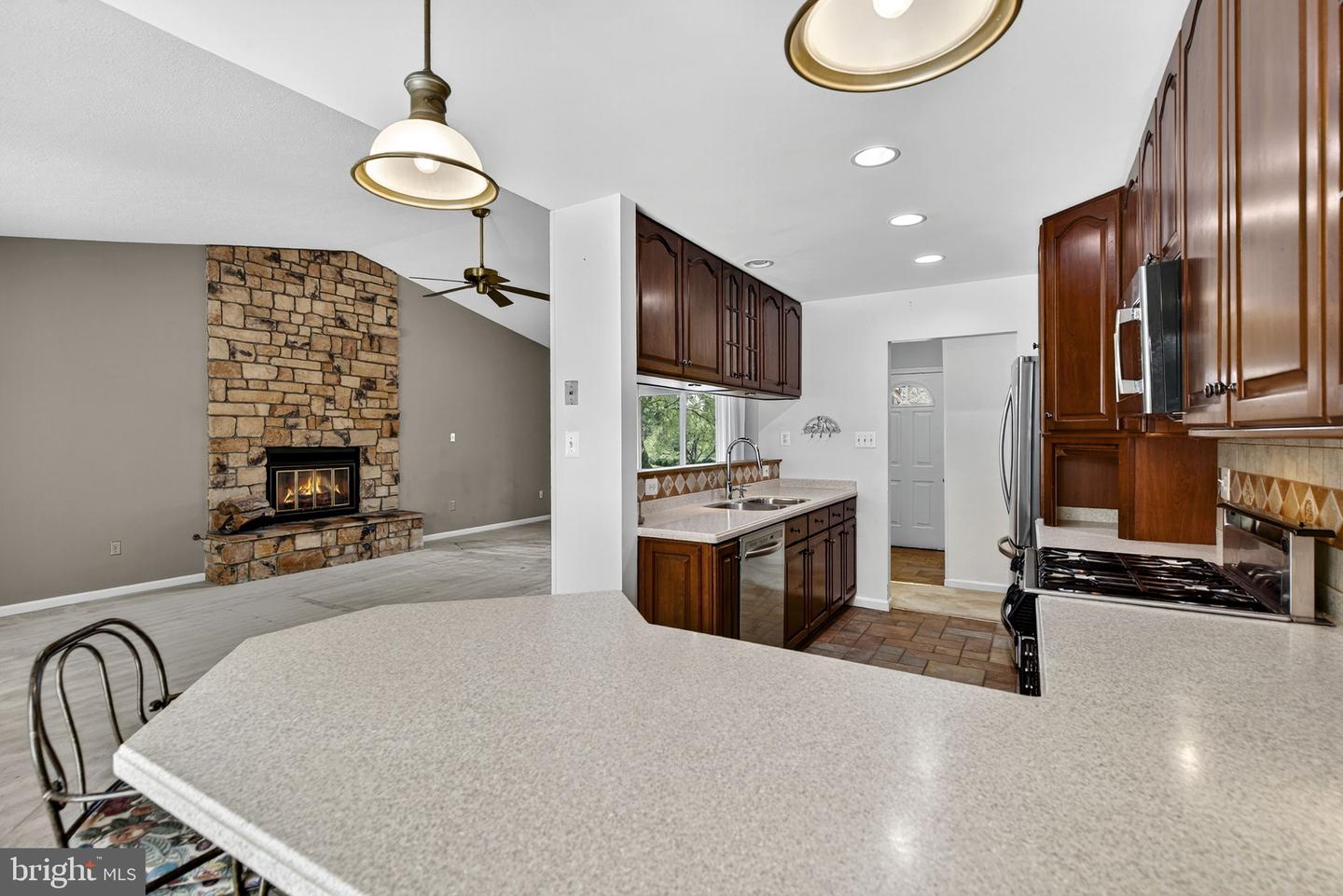 7213 N STARCREST DR, WARRENTON, Virginia 20187, 3 Bedrooms Bedrooms, ,3 BathroomsBathrooms,Residential,For sale,7213 N STARCREST DR,VAFQ2019320 MLS # VAFQ2019320 7213 N STARCREST DR, WARRENTON, Virginia 20187, 3 Bedrooms Bedrooms, ,3 BathroomsBathrooms,Residential,For sale,7213 N STARCREST DR,VAFQ2019320 MLS # VAFQ2019320