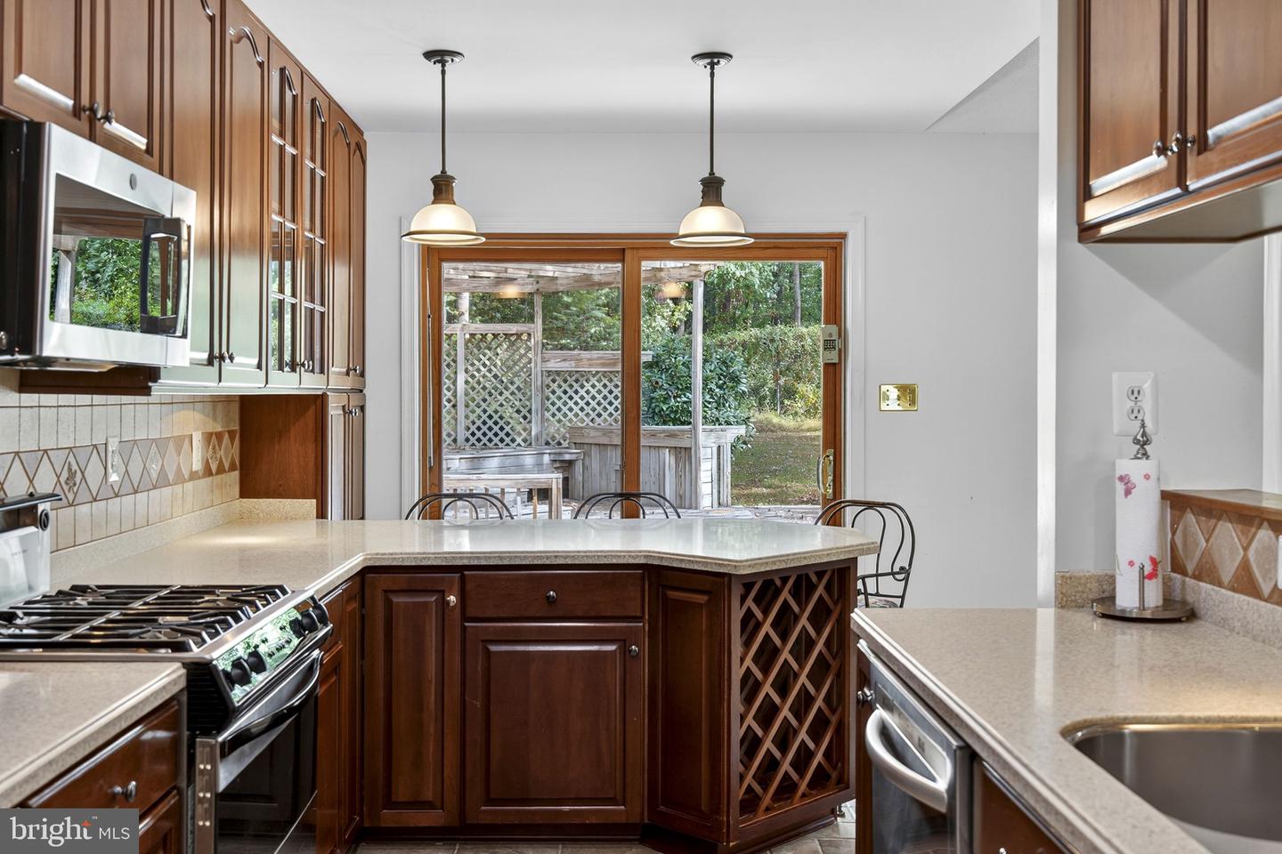 7213 N STARCREST DR, WARRENTON, Virginia 20187, 3 Bedrooms Bedrooms, ,3 BathroomsBathrooms,Residential,For sale,7213 N STARCREST DR,VAFQ2019320 MLS # VAFQ2019320 7213 N STARCREST DR, WARRENTON, Virginia 20187, 3 Bedrooms Bedrooms, ,3 BathroomsBathrooms,Residential,For sale,7213 N STARCREST DR,VAFQ2019320 MLS # VAFQ2019320