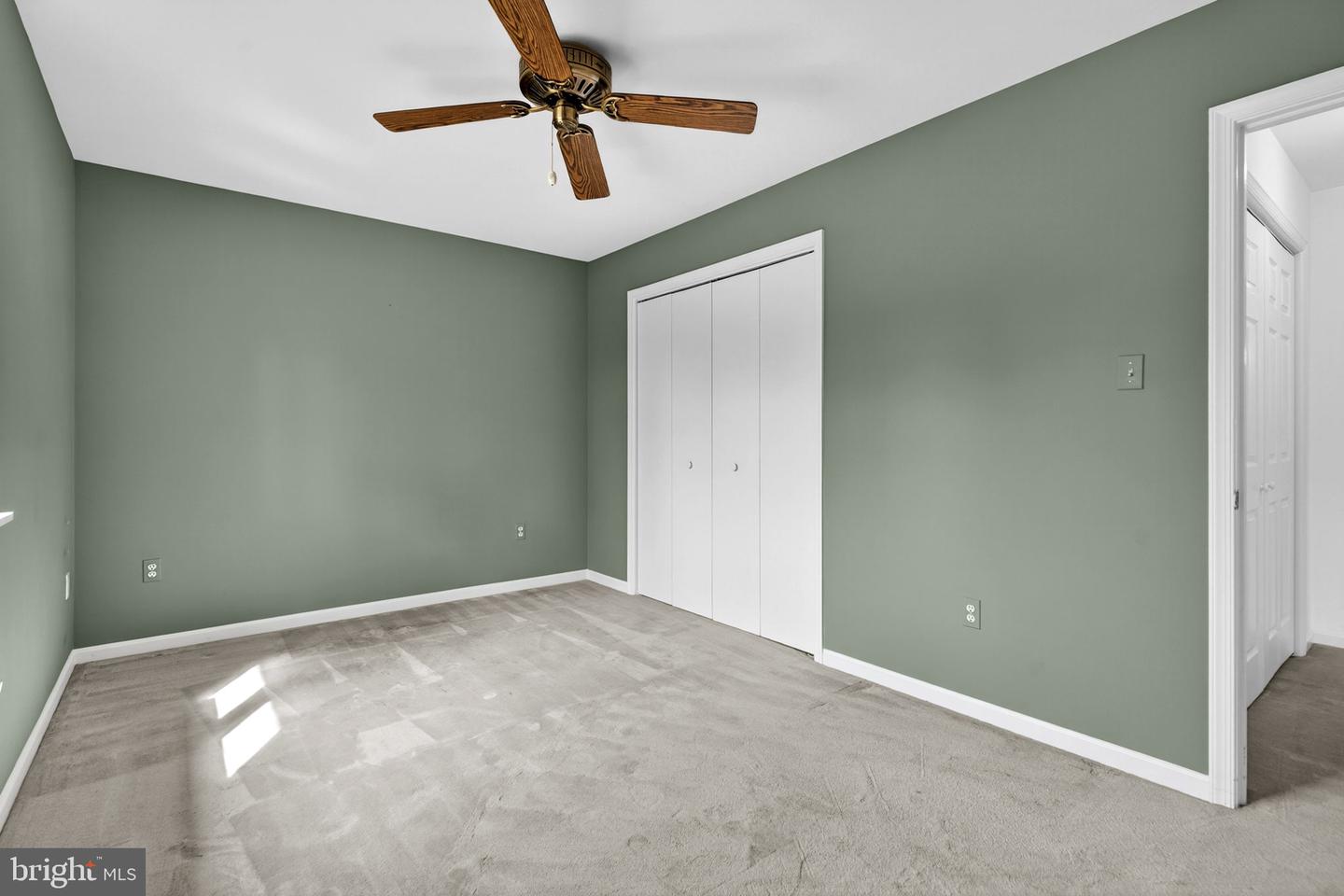 7213 N STARCREST DR, WARRENTON, Virginia 20187, 3 Bedrooms Bedrooms, ,3 BathroomsBathrooms,Residential,For sale,7213 N STARCREST DR,VAFQ2019320 MLS # VAFQ2019320 7213 N STARCREST DR, WARRENTON, Virginia 20187, 3 Bedrooms Bedrooms, ,3 BathroomsBathrooms,Residential,For sale,7213 N STARCREST DR,VAFQ2019320 MLS # VAFQ2019320