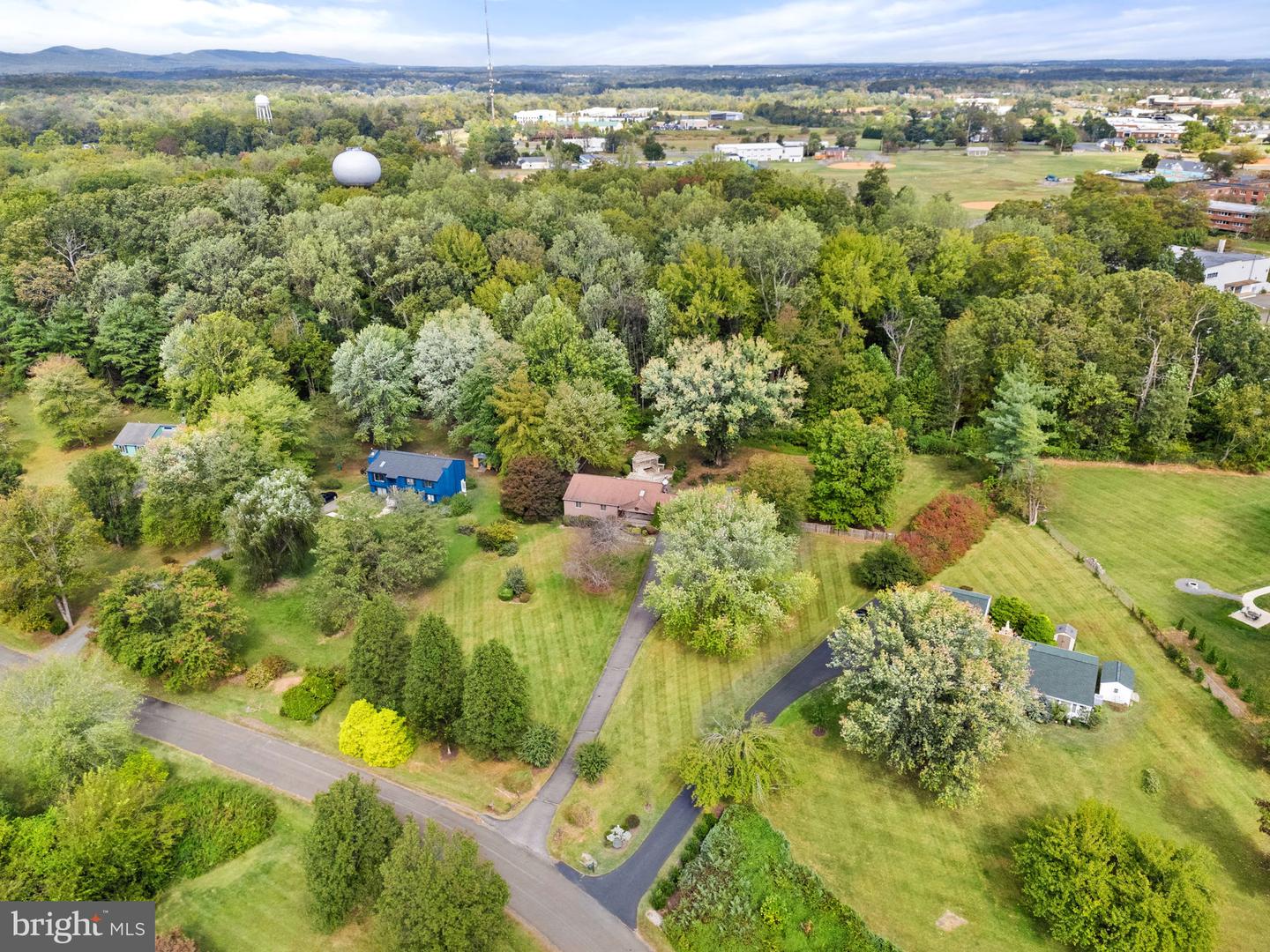 7213 N STARCREST DR, WARRENTON, Virginia 20187, 3 Bedrooms Bedrooms, ,3 BathroomsBathrooms,Residential,For sale,7213 N STARCREST DR,VAFQ2019320 MLS # VAFQ2019320 7213 N STARCREST DR, WARRENTON, Virginia 20187, 3 Bedrooms Bedrooms, ,3 BathroomsBathrooms,Residential,For sale,7213 N STARCREST DR,VAFQ2019320 MLS # VAFQ2019320