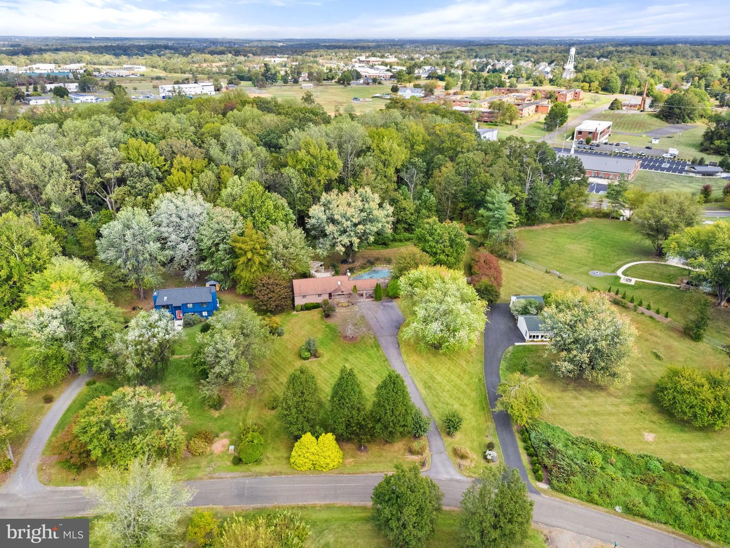7213 N STARCREST DR, WARRENTON, Virginia 20187, 3 Bedrooms Bedrooms, ,3 BathroomsBathrooms,Residential,For sale,7213 N STARCREST DR,VAFQ2019320 MLS # VAFQ2019320 7213 N STARCREST DR, WARRENTON, Virginia 20187, 3 Bedrooms Bedrooms, ,3 BathroomsBathrooms,Residential,For sale,7213 N STARCREST DR,VAFQ2019320 MLS # VAFQ2019320