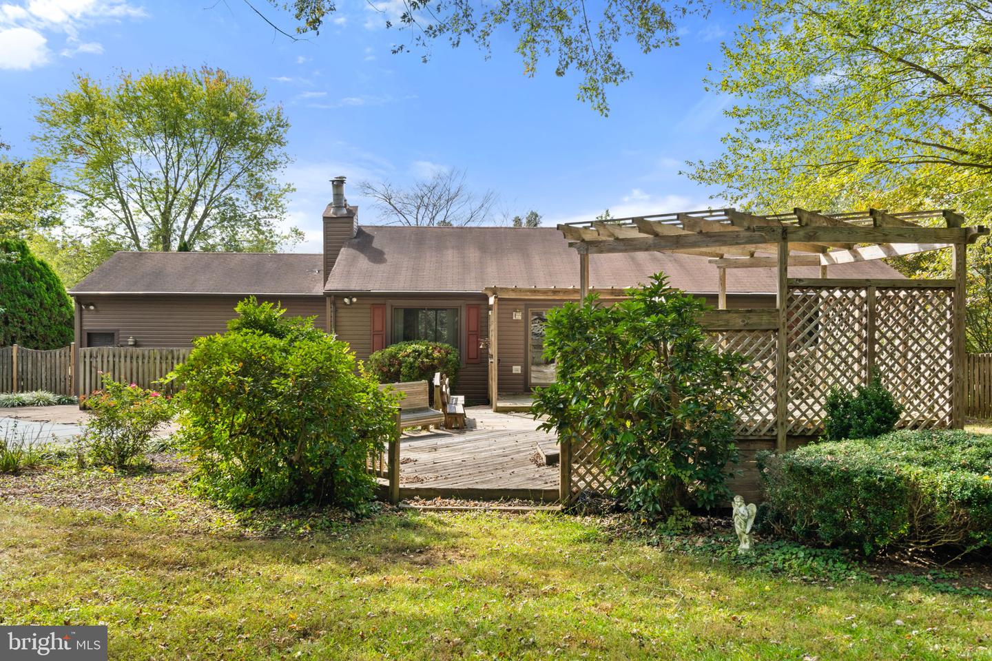 7213 N STARCREST DR, WARRENTON, Virginia 20187, 3 Bedrooms Bedrooms, ,3 BathroomsBathrooms,Residential,For sale,7213 N STARCREST DR,VAFQ2019320 MLS # VAFQ2019320 7213 N STARCREST DR, WARRENTON, Virginia 20187, 3 Bedrooms Bedrooms, ,3 BathroomsBathrooms,Residential,For sale,7213 N STARCREST DR,VAFQ2019320 MLS # VAFQ2019320