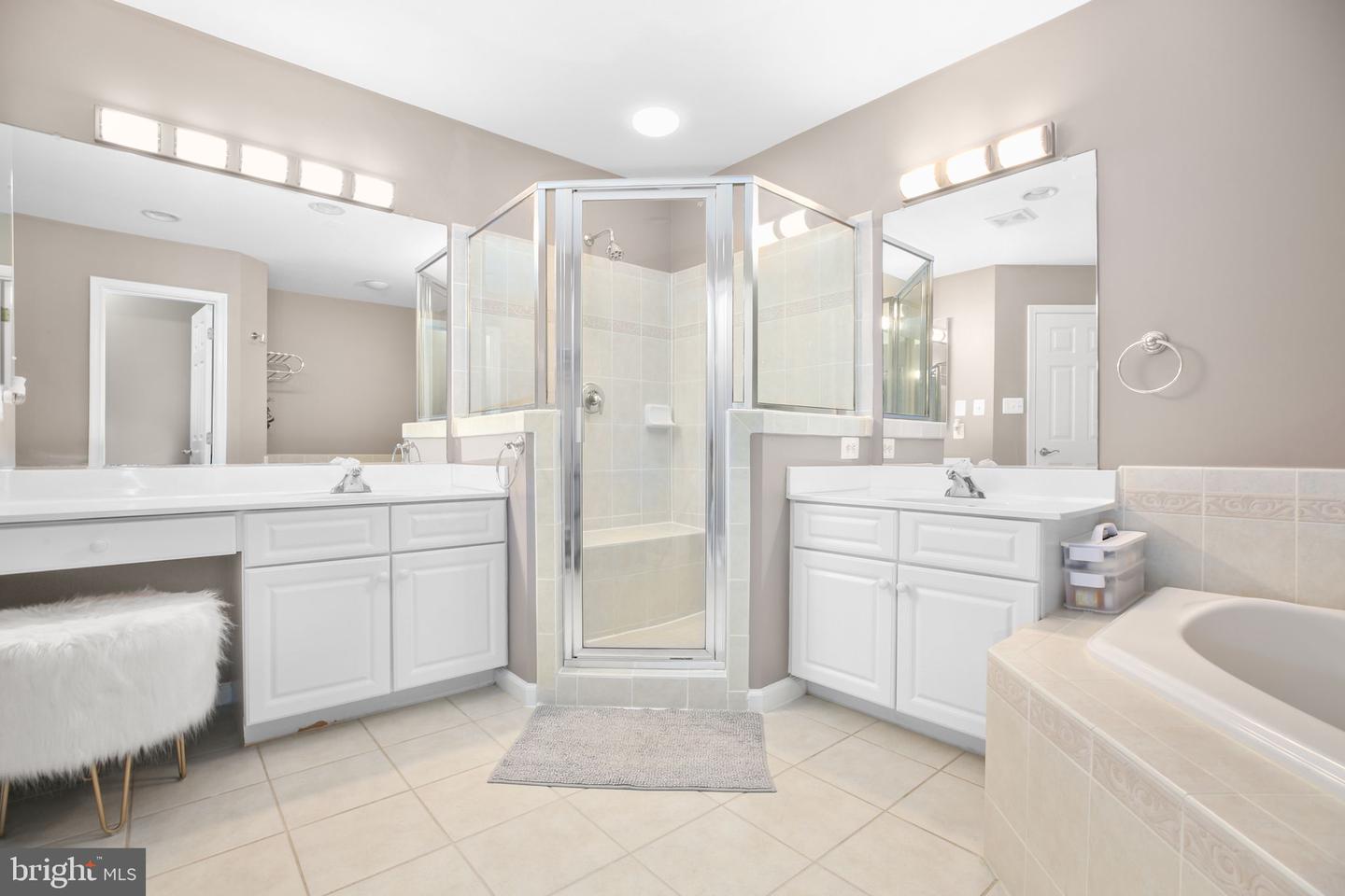 13818 CUSTIS SQ, WOODBRIDGE, Virginia 22191, 4 Bedrooms Bedrooms, ,3 BathroomsBathrooms,Residential,For sale,13818 CUSTIS SQ,VAPW2105628 MLS # VAPW2105628 13818 CUSTIS SQ, WOODBRIDGE, Virginia 22191, 4 Bedrooms Bedrooms, ,3 BathroomsBathrooms,Residential,For sale,13818 CUSTIS SQ,VAPW2105628 MLS # VAPW2105628