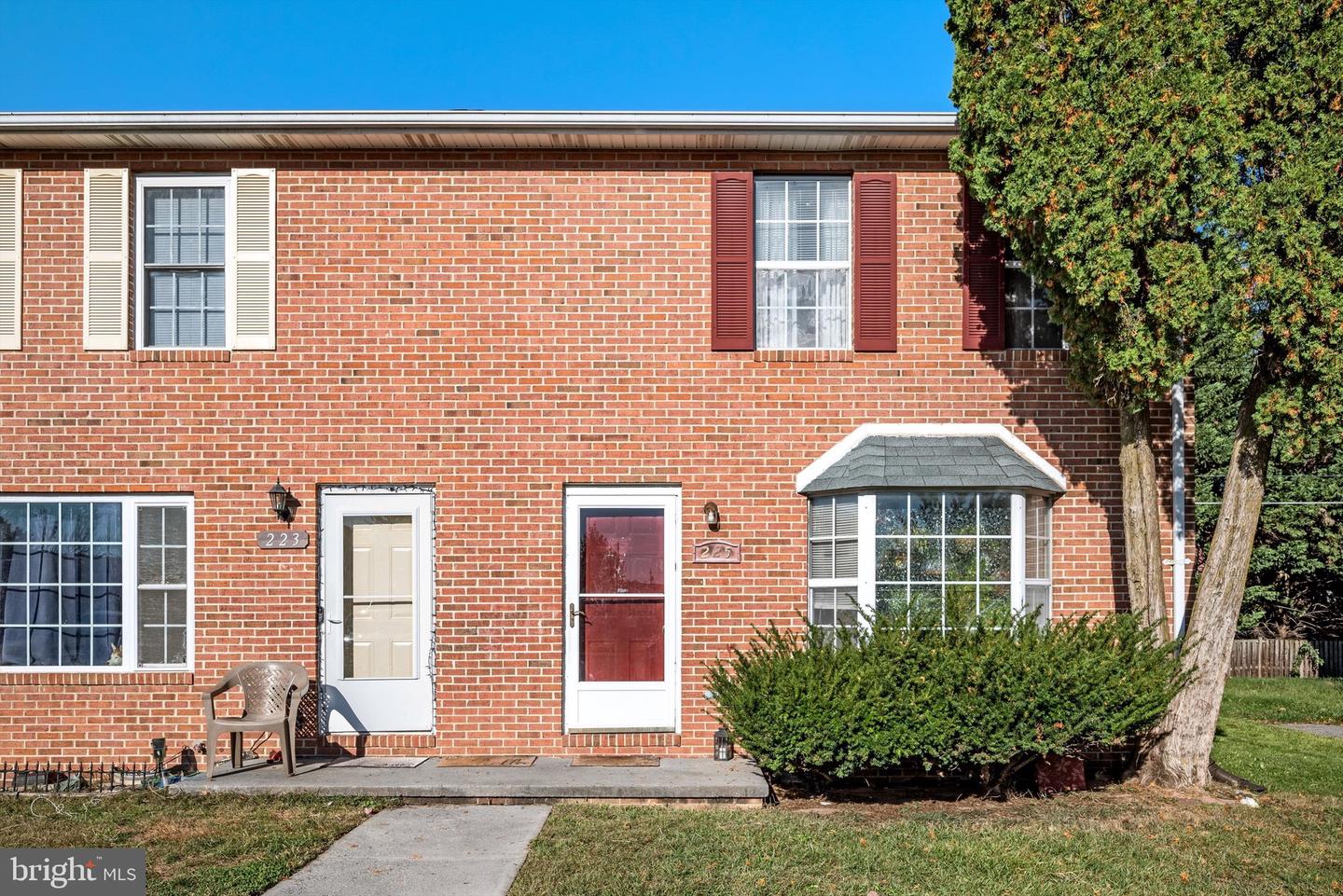 225 NOTTOWAY DR, STEPHENS CITY, Virginia 22655, 3 Bedrooms Bedrooms, ,1 BathroomBathrooms,Residential,For sale,225 NOTTOWAY DR,VAFV2037316 MLS # VAFV2037316 225 NOTTOWAY DR, STEPHENS CITY, Virginia 22655, 3 Bedrooms Bedrooms, ,1 BathroomBathrooms,Residential,For sale,225 NOTTOWAY DR,VAFV2037316 MLS # VAFV2037316