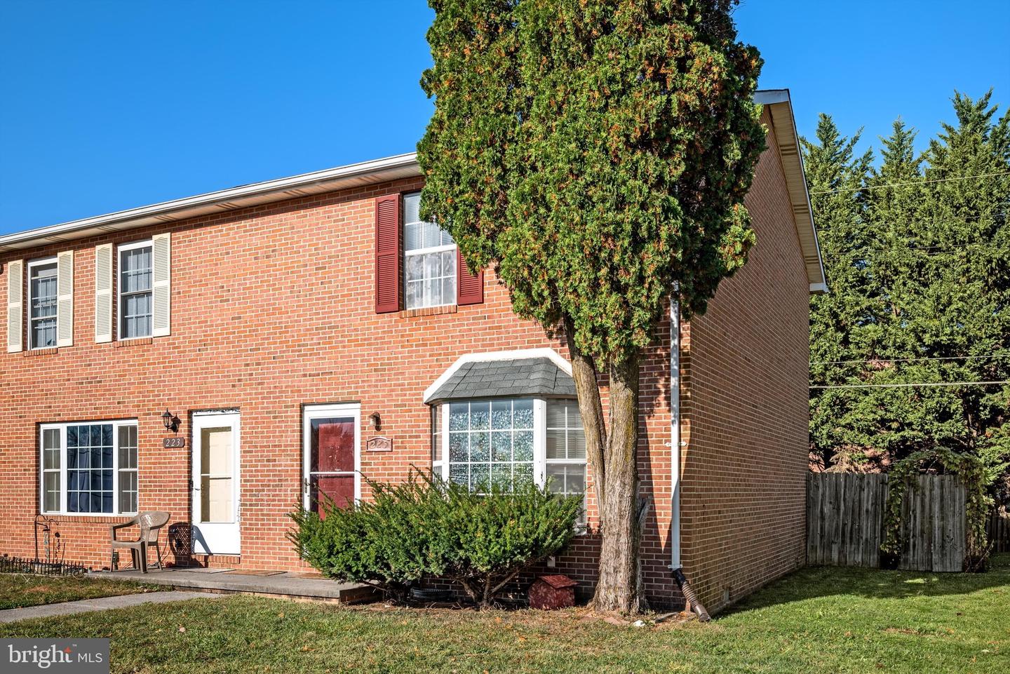 225 NOTTOWAY DR, STEPHENS CITY, Virginia 22655, 3 Bedrooms Bedrooms, ,1 BathroomBathrooms,Residential,For sale,225 NOTTOWAY DR,VAFV2037316 MLS # VAFV2037316 225 NOTTOWAY DR, STEPHENS CITY, Virginia 22655, 3 Bedrooms Bedrooms, ,1 BathroomBathrooms,Residential,For sale,225 NOTTOWAY DR,VAFV2037316 MLS # VAFV2037316