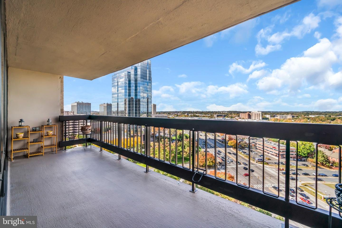 3701 S GEORGE MASON DR #1812N, FALLS CHURCH, Virginia 22041, 1 Bedroom Bedrooms, ,1 BathroomBathrooms,Residential,For sale,3701 S GEORGE MASON DR #1812N,VAFX2274076 MLS # VAFX2274076 3701 S GEORGE MASON DR #1812N, FALLS CHURCH, Virginia 22041, 1 Bedroom Bedrooms, ,1 BathroomBathrooms,Residential,For sale,3701 S GEORGE MASON DR #1812N,VAFX2274076 MLS # VAFX2274076