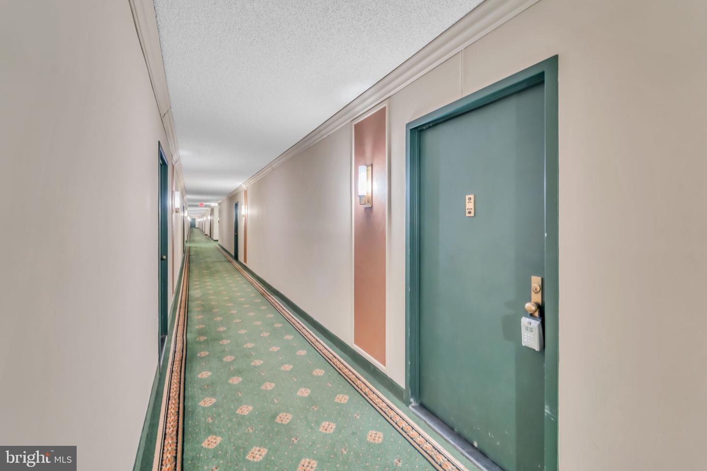 3701 S GEORGE MASON DR #1812N, FALLS CHURCH, Virginia 22041, 1 Bedroom Bedrooms, ,1 BathroomBathrooms,Residential,For sale,3701 S GEORGE MASON DR #1812N,VAFX2274076 MLS # VAFX2274076 3701 S GEORGE MASON DR #1812N, FALLS CHURCH, Virginia 22041, 1 Bedroom Bedrooms, ,1 BathroomBathrooms,Residential,For sale,3701 S GEORGE MASON DR #1812N,VAFX2274076 MLS # VAFX2274076