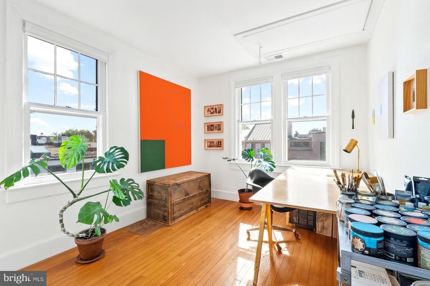 3217 RESERVOIR RD NW, WASHINGTON, District Of Columbia 20007, 3 Bedrooms Bedrooms, ,3 BathroomsBathrooms,Residential,For sale,3217 RESERVOIR RD NW,DCDC2226854 MLS # DCDC2226854 3217 RESERVOIR RD NW, WASHINGTON, District Of Columbia 20007, 3 Bedrooms Bedrooms, ,3 BathroomsBathrooms,Residential,For sale,3217 RESERVOIR RD NW,DCDC2226854 MLS # DCDC2226854