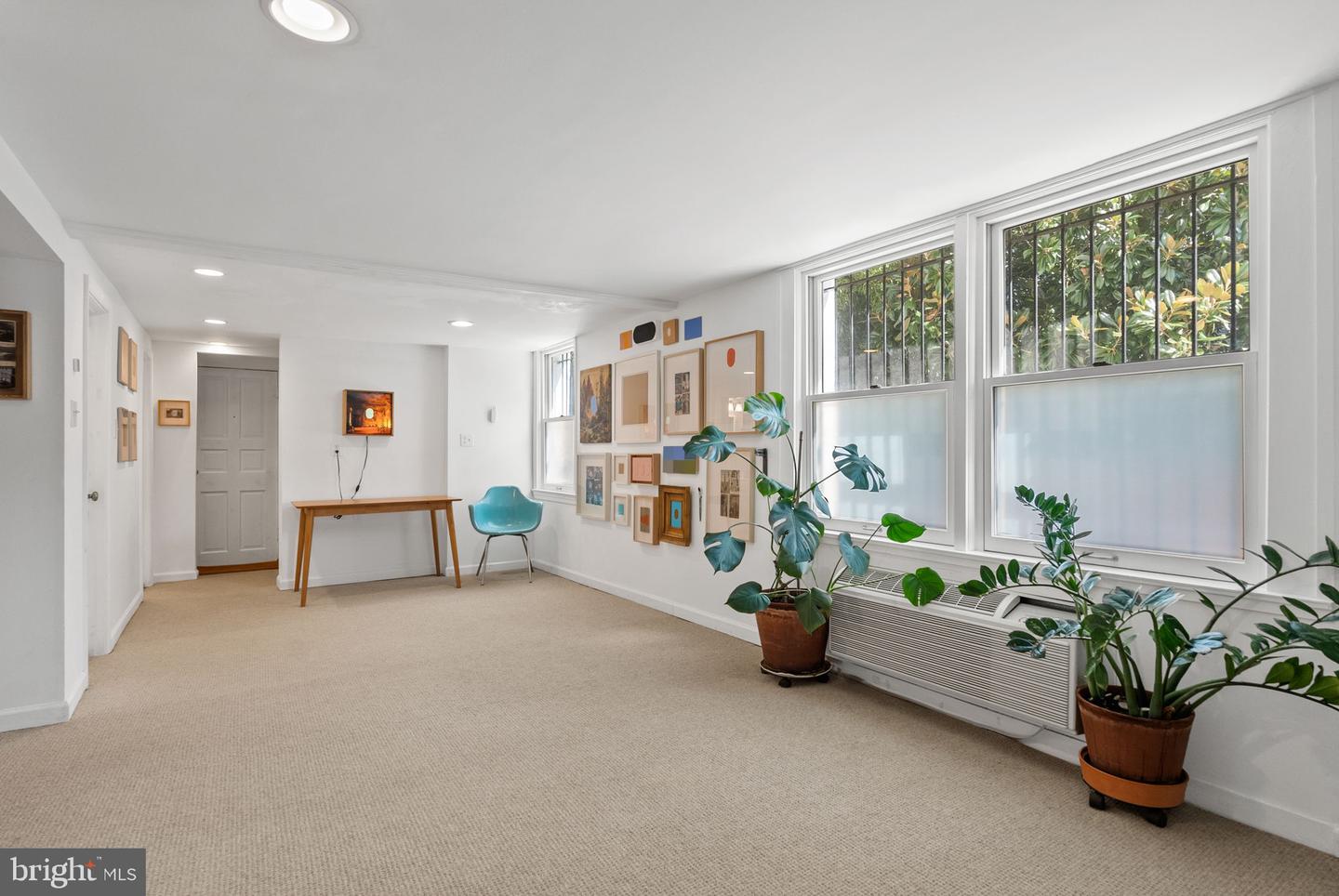 3217 RESERVOIR RD NW, WASHINGTON, District Of Columbia 20007, 3 Bedrooms Bedrooms, ,3 BathroomsBathrooms,Residential,For sale,3217 RESERVOIR RD NW,DCDC2226854 MLS # DCDC2226854 3217 RESERVOIR RD NW, WASHINGTON, District Of Columbia 20007, 3 Bedrooms Bedrooms, ,3 BathroomsBathrooms,Residential,For sale,3217 RESERVOIR RD NW,DCDC2226854 MLS # DCDC2226854