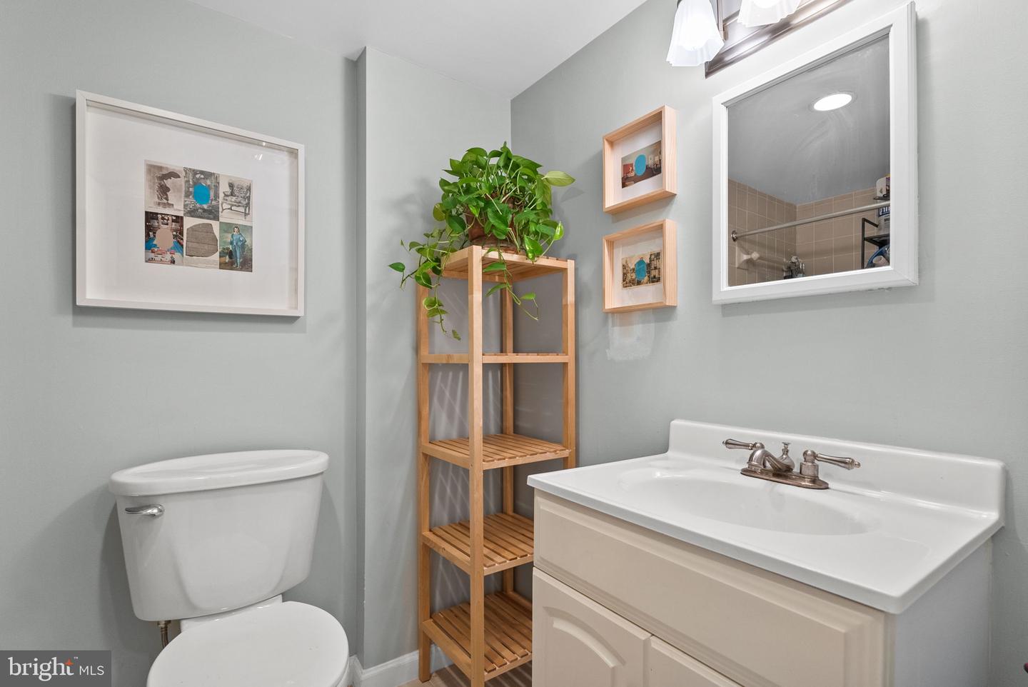 3217 RESERVOIR RD NW, WASHINGTON, District Of Columbia 20007, 3 Bedrooms Bedrooms, ,3 BathroomsBathrooms,Residential,For sale,3217 RESERVOIR RD NW,DCDC2226854 MLS # DCDC2226854 3217 RESERVOIR RD NW, WASHINGTON, District Of Columbia 20007, 3 Bedrooms Bedrooms, ,3 BathroomsBathrooms,Residential,For sale,3217 RESERVOIR RD NW,DCDC2226854 MLS # DCDC2226854