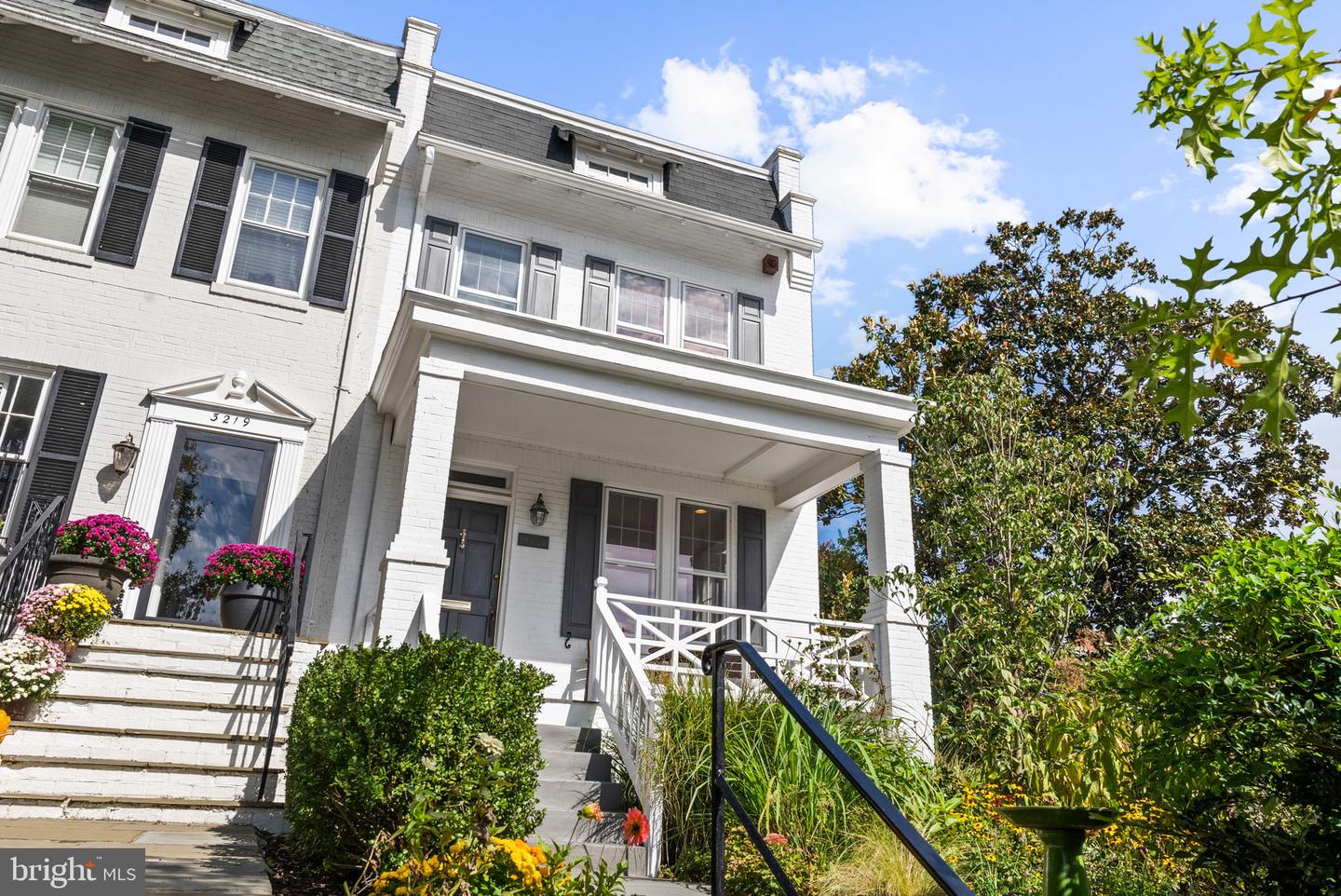 3217 RESERVOIR RD NW, WASHINGTON, District Of Columbia 20007, 3 Bedrooms Bedrooms, ,3 BathroomsBathrooms,Residential,For sale,3217 RESERVOIR RD NW,DCDC2226854 MLS # DCDC2226854 3217 RESERVOIR RD NW, WASHINGTON, District Of Columbia 20007, 3 Bedrooms Bedrooms, ,3 BathroomsBathrooms,Residential,For sale,3217 RESERVOIR RD NW,DCDC2226854 MLS # DCDC2226854