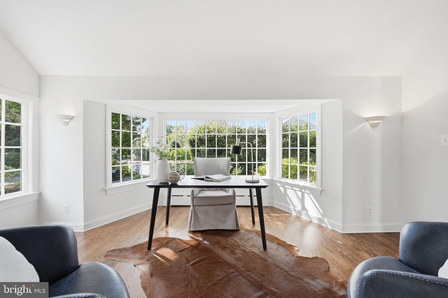 3225 N GLEBE RD, ARLINGTON, Virginia 22207, 5 Bedrooms Bedrooms, ,4 BathroomsBathrooms,Residential,For sale,3225 N GLEBE RD,VAAR2064802 MLS # VAAR2064802 3225 N GLEBE RD, ARLINGTON, Virginia 22207, 5 Bedrooms Bedrooms, ,4 BathroomsBathrooms,Residential,For sale,3225 N GLEBE RD,VAAR2064802 MLS # VAAR2064802