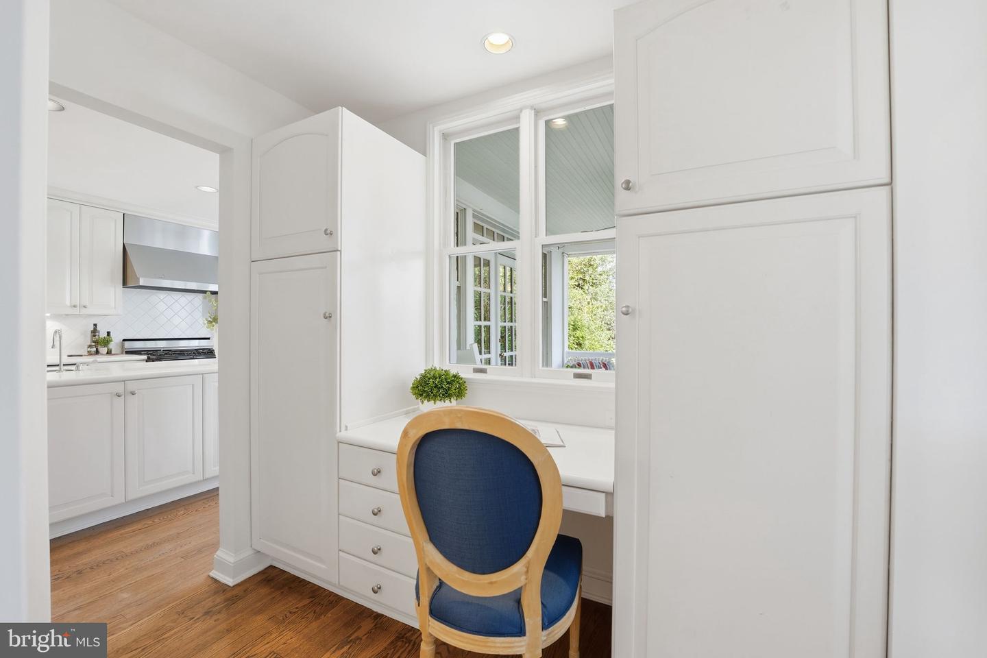 3225 N GLEBE RD, ARLINGTON, Virginia 22207, 5 Bedrooms Bedrooms, ,4 BathroomsBathrooms,Residential,For sale,3225 N GLEBE RD,VAAR2064802 MLS # VAAR2064802 3225 N GLEBE RD, ARLINGTON, Virginia 22207, 5 Bedrooms Bedrooms, ,4 BathroomsBathrooms,Residential,For sale,3225 N GLEBE RD,VAAR2064802 MLS # VAAR2064802
