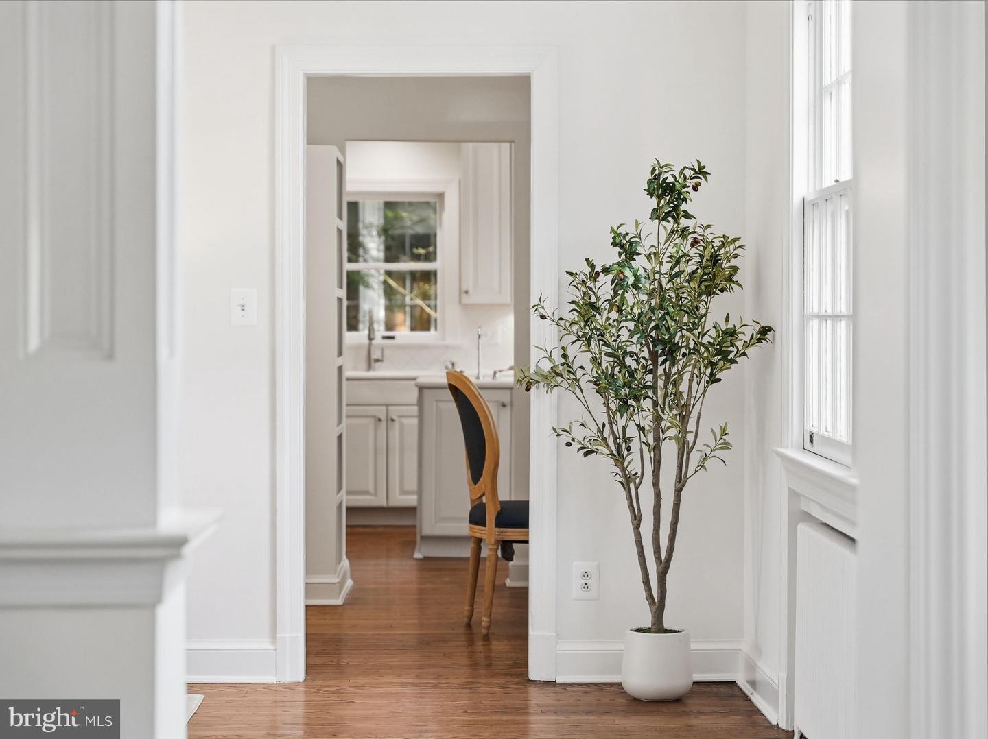 3225 N GLEBE RD, ARLINGTON, Virginia 22207, 5 Bedrooms Bedrooms, ,4 BathroomsBathrooms,Residential,For sale,3225 N GLEBE RD,VAAR2064802 MLS # VAAR2064802 3225 N GLEBE RD, ARLINGTON, Virginia 22207, 5 Bedrooms Bedrooms, ,4 BathroomsBathrooms,Residential,For sale,3225 N GLEBE RD,VAAR2064802 MLS # VAAR2064802