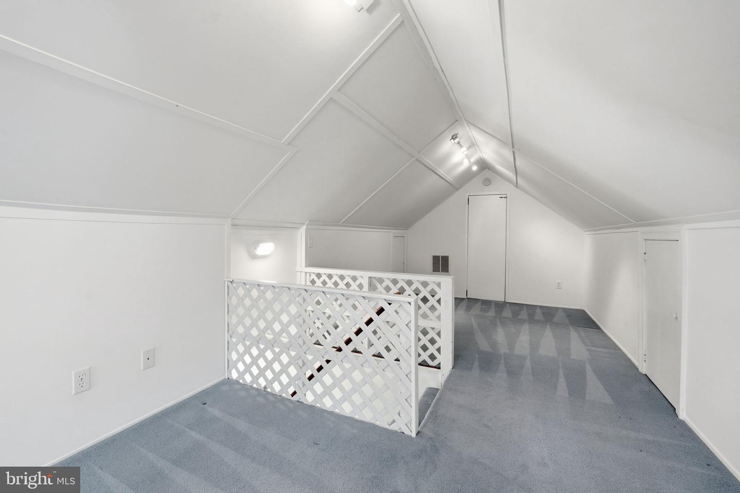 3225 N GLEBE RD, ARLINGTON, Virginia 22207, 5 Bedrooms Bedrooms, ,4 BathroomsBathrooms,Residential,For sale,3225 N GLEBE RD,VAAR2064802 MLS # VAAR2064802 3225 N GLEBE RD, ARLINGTON, Virginia 22207, 5 Bedrooms Bedrooms, ,4 BathroomsBathrooms,Residential,For sale,3225 N GLEBE RD,VAAR2064802 MLS # VAAR2064802