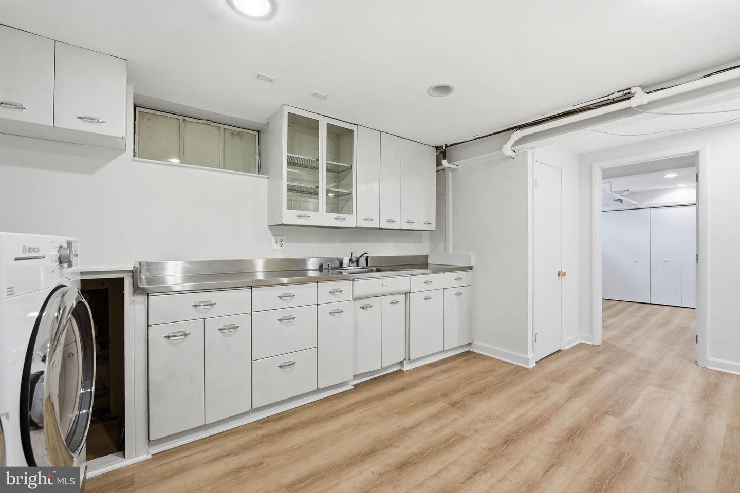 3225 N GLEBE RD, ARLINGTON, Virginia 22207, 5 Bedrooms Bedrooms, ,4 BathroomsBathrooms,Residential,For sale,3225 N GLEBE RD,VAAR2064802 MLS # VAAR2064802 3225 N GLEBE RD, ARLINGTON, Virginia 22207, 5 Bedrooms Bedrooms, ,4 BathroomsBathrooms,Residential,For sale,3225 N GLEBE RD,VAAR2064802 MLS # VAAR2064802