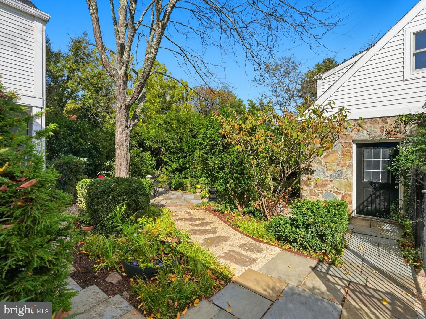 3225 N GLEBE RD, ARLINGTON, Virginia 22207, 5 Bedrooms Bedrooms, ,4 BathroomsBathrooms,Residential,For sale,3225 N GLEBE RD,VAAR2064802 MLS # VAAR2064802 3225 N GLEBE RD, ARLINGTON, Virginia 22207, 5 Bedrooms Bedrooms, ,4 BathroomsBathrooms,Residential,For sale,3225 N GLEBE RD,VAAR2064802 MLS # VAAR2064802