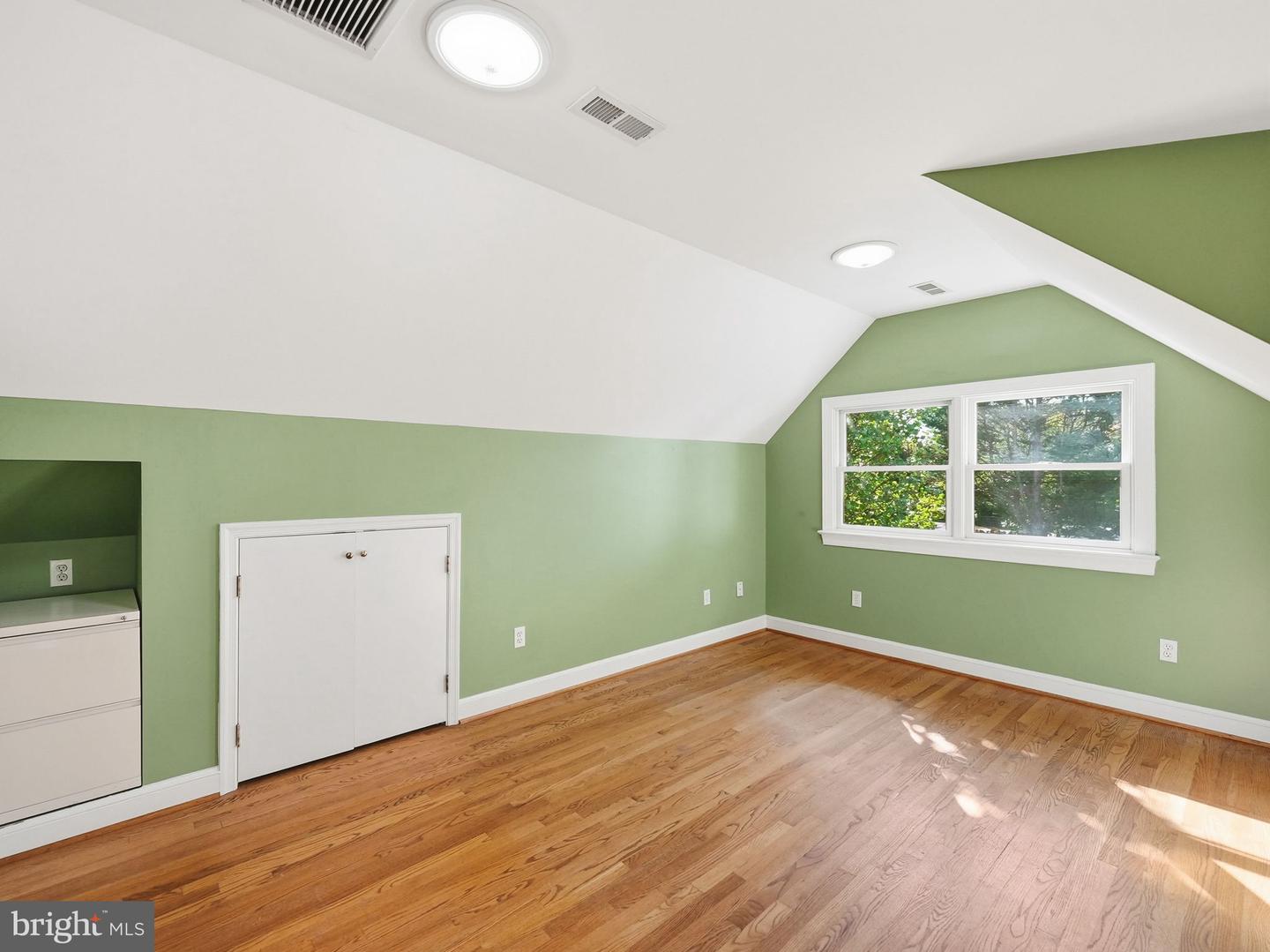3225 N GLEBE RD, ARLINGTON, Virginia 22207, 5 Bedrooms Bedrooms, ,4 BathroomsBathrooms,Residential,For sale,3225 N GLEBE RD,VAAR2064802 MLS # VAAR2064802 3225 N GLEBE RD, ARLINGTON, Virginia 22207, 5 Bedrooms Bedrooms, ,4 BathroomsBathrooms,Residential,For sale,3225 N GLEBE RD,VAAR2064802 MLS # VAAR2064802