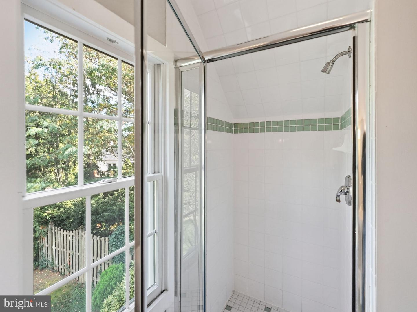 3225 N GLEBE RD, ARLINGTON, Virginia 22207, 5 Bedrooms Bedrooms, ,4 BathroomsBathrooms,Residential,For sale,3225 N GLEBE RD,VAAR2064802 MLS # VAAR2064802 3225 N GLEBE RD, ARLINGTON, Virginia 22207, 5 Bedrooms Bedrooms, ,4 BathroomsBathrooms,Residential,For sale,3225 N GLEBE RD,VAAR2064802 MLS # VAAR2064802