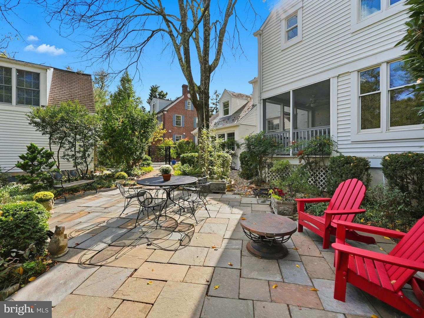 3225 N GLEBE RD, ARLINGTON, Virginia 22207, 5 Bedrooms Bedrooms, ,4 BathroomsBathrooms,Residential,For sale,3225 N GLEBE RD,VAAR2064802 MLS # VAAR2064802 3225 N GLEBE RD, ARLINGTON, Virginia 22207, 5 Bedrooms Bedrooms, ,4 BathroomsBathrooms,Residential,For sale,3225 N GLEBE RD,VAAR2064802 MLS # VAAR2064802