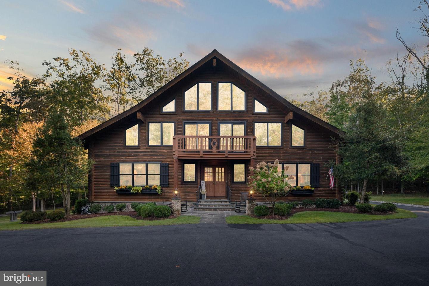 4791 WINTERGREEN CT, WOODBRIDGE, Virginia 22192, 5 Bedrooms Bedrooms, 13 Rooms Rooms,3 BathroomsBathrooms,Residential,For sale,4791 WINTERGREEN CT,VAPW2105816 MLS # VAPW2105816 4791 WINTERGREEN CT, WOODBRIDGE, Virginia 22192, 5 Bedrooms Bedrooms, 13 Rooms Rooms,3 BathroomsBathrooms,Residential,For sale,4791 WINTERGREEN CT,VAPW2105816 MLS # VAPW2105816