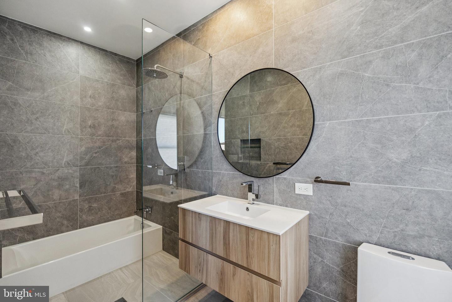 1517 CORCORAN ST NW, WASHINGTON, District Of Columbia 20009, 5 Bedrooms Bedrooms, ,4 BathroomsBathrooms,Residential,For sale,1517 CORCORAN ST NW,DCDC2226730 MLS # DCDC2226730 1517 CORCORAN ST NW, WASHINGTON, District Of Columbia 20009, 5 Bedrooms Bedrooms, ,4 BathroomsBathrooms,Residential,For sale,1517 CORCORAN ST NW,DCDC2226730 MLS # DCDC2226730