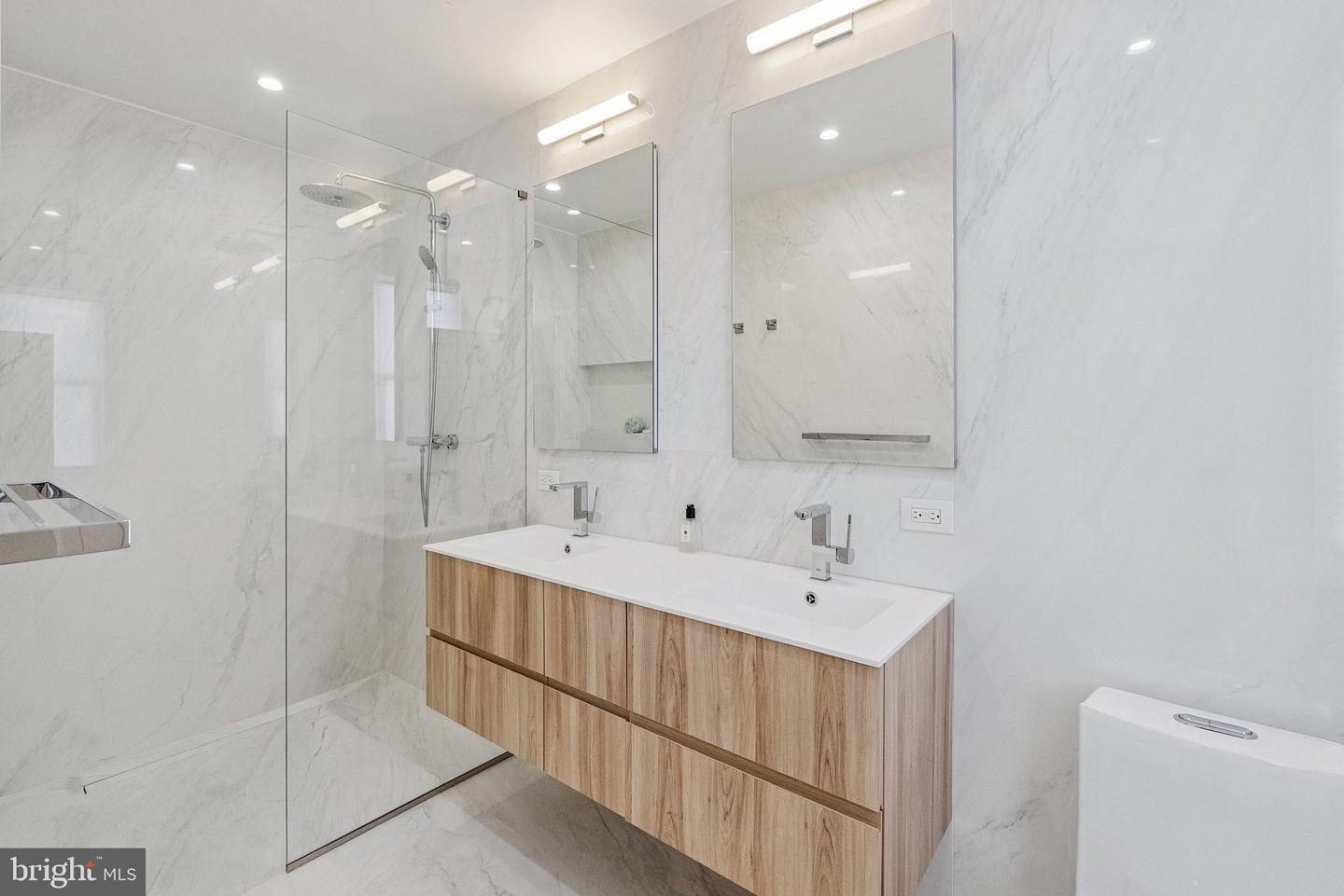 1517 CORCORAN ST NW, WASHINGTON, District Of Columbia 20009, 5 Bedrooms Bedrooms, ,4 BathroomsBathrooms,Residential,For sale,1517 CORCORAN ST NW,DCDC2226730 MLS # DCDC2226730 1517 CORCORAN ST NW, WASHINGTON, District Of Columbia 20009, 5 Bedrooms Bedrooms, ,4 BathroomsBathrooms,Residential,For sale,1517 CORCORAN ST NW,DCDC2226730 MLS # DCDC2226730
