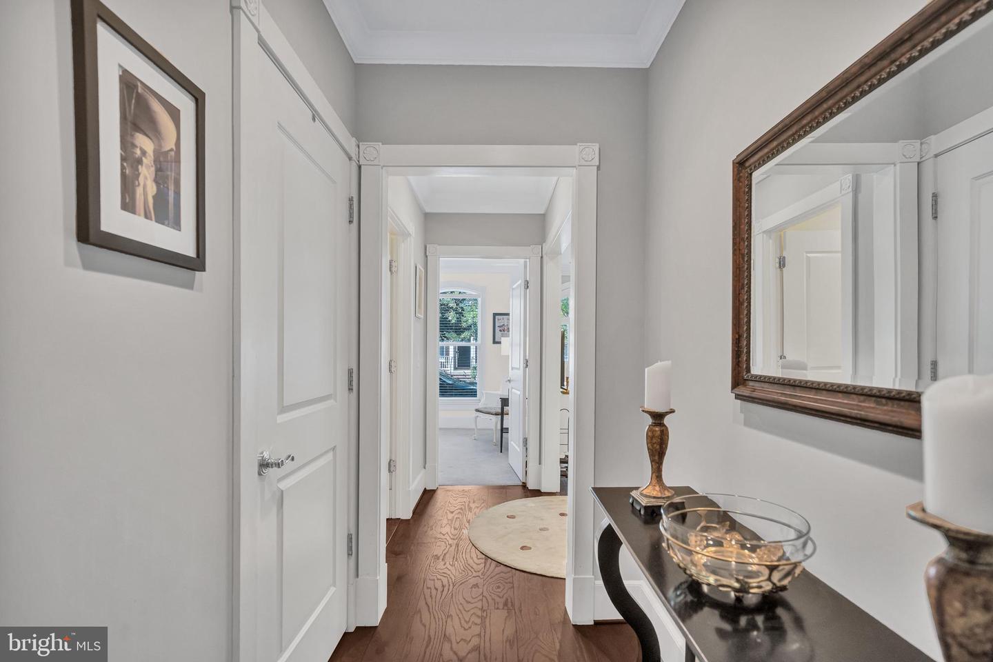 910 POWHATAN ST #104N, ALEXANDRIA, Virginia 22314, 2 Bedrooms Bedrooms, ,2 BathroomsBathrooms,Residential,For sale,910 POWHATAN ST #104N,VAAX2050752 MLS # VAAX2050752