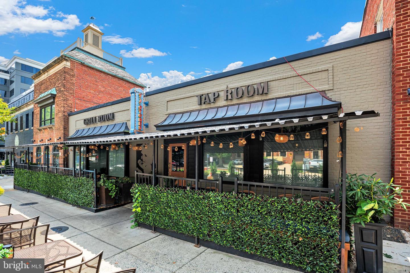 910 POWHATAN ST #104N, ALEXANDRIA, Virginia 22314, 2 Bedrooms Bedrooms, ,2 BathroomsBathrooms,Residential,For sale,910 POWHATAN ST #104N,VAAX2050752 MLS # VAAX2050752