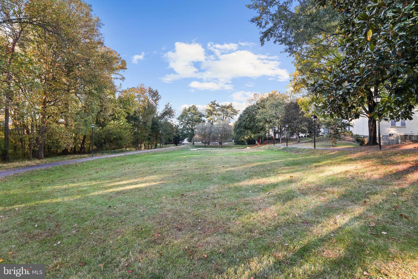 8238 SHANNONS LANDING WAY, LORTON, Virginia 22079, 3 Bedrooms Bedrooms, ,3 BathroomsBathrooms,Residential,For sale,8238 SHANNONS LANDING WAY,VAFX2274106 MLS # VAFX2274106