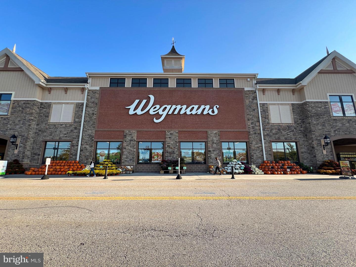 8238 SHANNONS LANDING WAY, LORTON, Virginia 22079, 3 Bedrooms Bedrooms, ,3 BathroomsBathrooms,Residential,For sale,8238 SHANNONS LANDING WAY,VAFX2274106 MLS # VAFX2274106