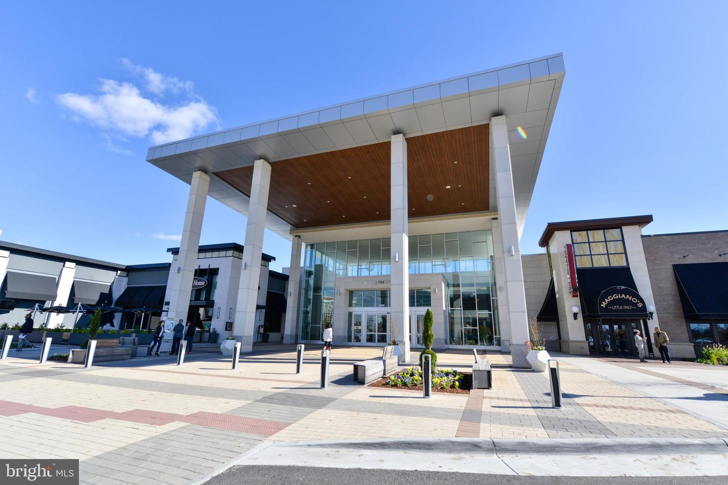 8238 SHANNONS LANDING WAY, LORTON, Virginia 22079, 3 Bedrooms Bedrooms, ,3 BathroomsBathrooms,Residential,For sale,8238 SHANNONS LANDING WAY,VAFX2274106 MLS # VAFX2274106