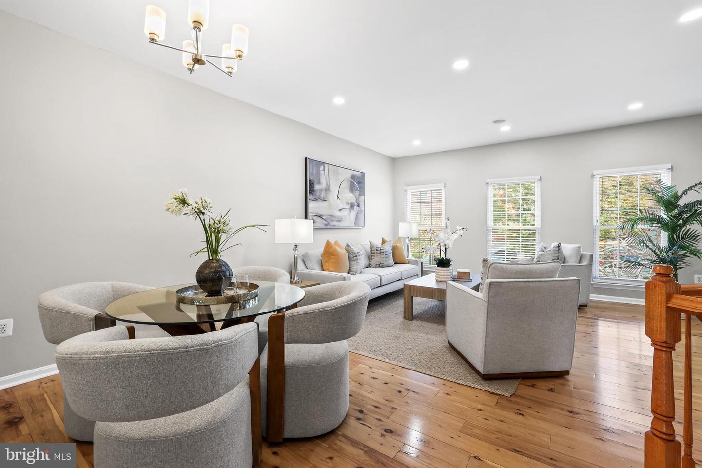 8238 SHANNONS LANDING WAY, LORTON, Virginia 22079, 3 Bedrooms Bedrooms, ,3 BathroomsBathrooms,Residential,For sale,8238 SHANNONS LANDING WAY,VAFX2274106 MLS # VAFX2274106