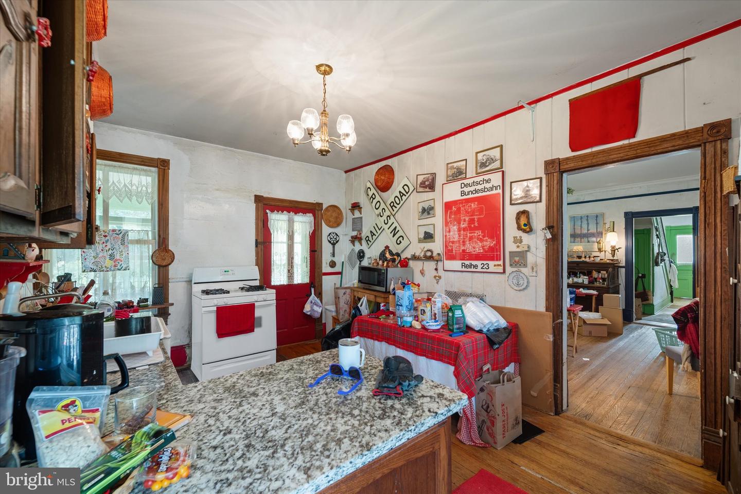 9316 LEE ST, BURKE, Virginia 22015, 3 Bedrooms Bedrooms, ,3 BathroomsBathrooms,Residential,For sale,9316 LEE ST,VAFX2274466 MLS # VAFX2274466 9316 LEE ST, BURKE, Virginia 22015, 3 Bedrooms Bedrooms, ,3 BathroomsBathrooms,Residential,For sale,9316 LEE ST,VAFX2274466 MLS # VAFX2274466