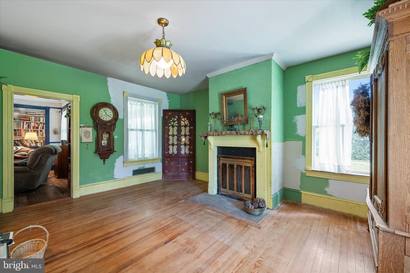 9316 LEE ST, BURKE, Virginia 22015, 3 Bedrooms Bedrooms, ,3 BathroomsBathrooms,Residential,For sale,9316 LEE ST,VAFX2274466 MLS # VAFX2274466 9316 LEE ST, BURKE, Virginia 22015, 3 Bedrooms Bedrooms, ,3 BathroomsBathrooms,Residential,For sale,9316 LEE ST,VAFX2274466 MLS # VAFX2274466