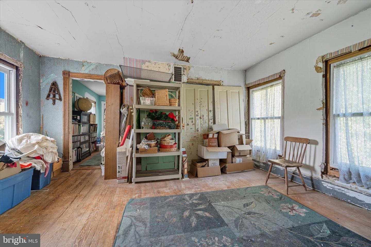 9316 LEE ST, BURKE, Virginia 22015, 3 Bedrooms Bedrooms, ,3 BathroomsBathrooms,Residential,For sale,9316 LEE ST,VAFX2274466 MLS # VAFX2274466 9316 LEE ST, BURKE, Virginia 22015, 3 Bedrooms Bedrooms, ,3 BathroomsBathrooms,Residential,For sale,9316 LEE ST,VAFX2274466 MLS # VAFX2274466