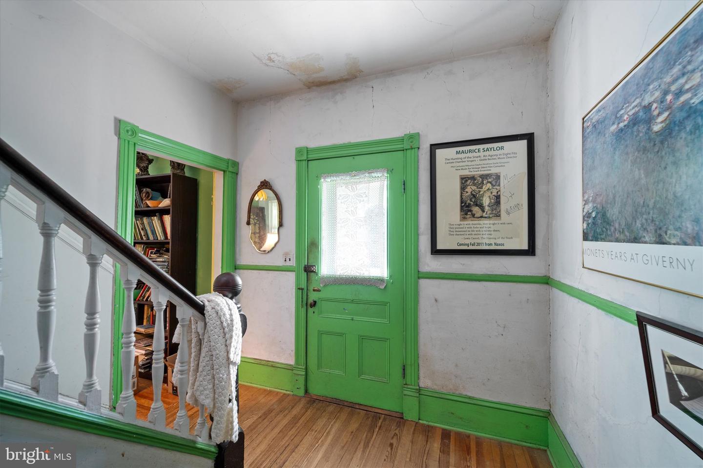 9316 LEE ST, BURKE, Virginia 22015, 3 Bedrooms Bedrooms, ,3 BathroomsBathrooms,Residential,For sale,9316 LEE ST,VAFX2274466 MLS # VAFX2274466 9316 LEE ST, BURKE, Virginia 22015, 3 Bedrooms Bedrooms, ,3 BathroomsBathrooms,Residential,For sale,9316 LEE ST,VAFX2274466 MLS # VAFX2274466