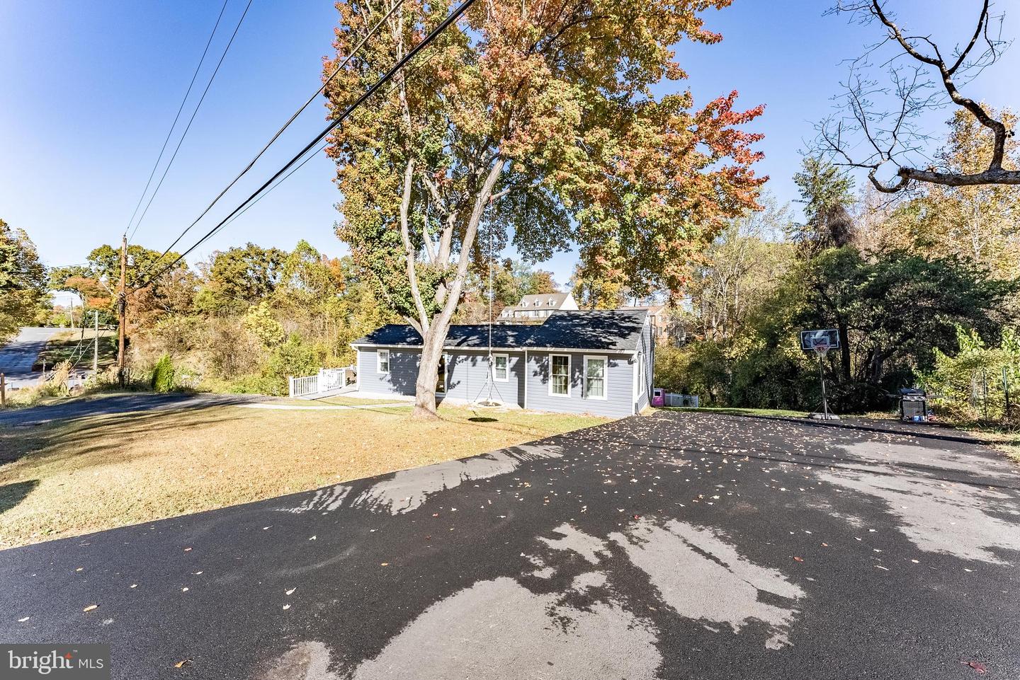 7822 OAK ST, MANASSAS, Virginia 20111, 2 Bedrooms Bedrooms, ,2 BathroomsBathrooms,Residential,For sale,7822 OAK ST,VAPW2106062 MLS # VAPW2106062 7822 OAK ST, MANASSAS, Virginia 20111, 2 Bedrooms Bedrooms, ,2 BathroomsBathrooms,Residential,For sale,7822 OAK ST,VAPW2106062 MLS # VAPW2106062