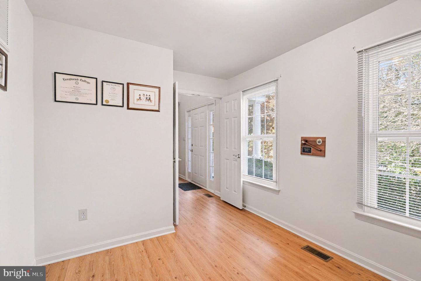 6120 N DANFORD ST, FREDERICKSBURG, Virginia 22407, 4 Bedrooms Bedrooms, ,3 BathroomsBathrooms,Residential,For sale,6120 N DANFORD ST,VASP2036906 MLS # VASP2036906 6120 N DANFORD ST, FREDERICKSBURG, Virginia 22407, 4 Bedrooms Bedrooms, ,3 BathroomsBathrooms,Residential,For sale,6120 N DANFORD ST,VASP2036906 MLS # VASP2036906