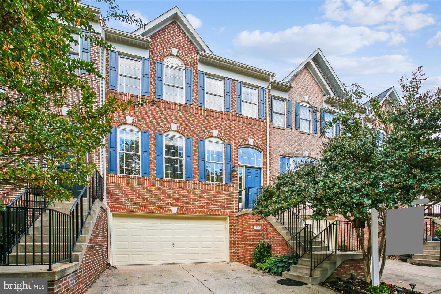 3852 ELMWOOD TOWNE WAY, ALEXANDRIA, Virginia 22303, 3 Bedrooms Bedrooms, ,3 BathroomsBathrooms,Residential,For sale,3852 ELMWOOD TOWNE WAY,VAFX2274482 MLS # VAFX2274482 3852 ELMWOOD TOWNE WAY, ALEXANDRIA, Virginia 22303, 3 Bedrooms Bedrooms, ,3 BathroomsBathrooms,Residential,For sale,3852 ELMWOOD TOWNE WAY,VAFX2274482 MLS # VAFX2274482