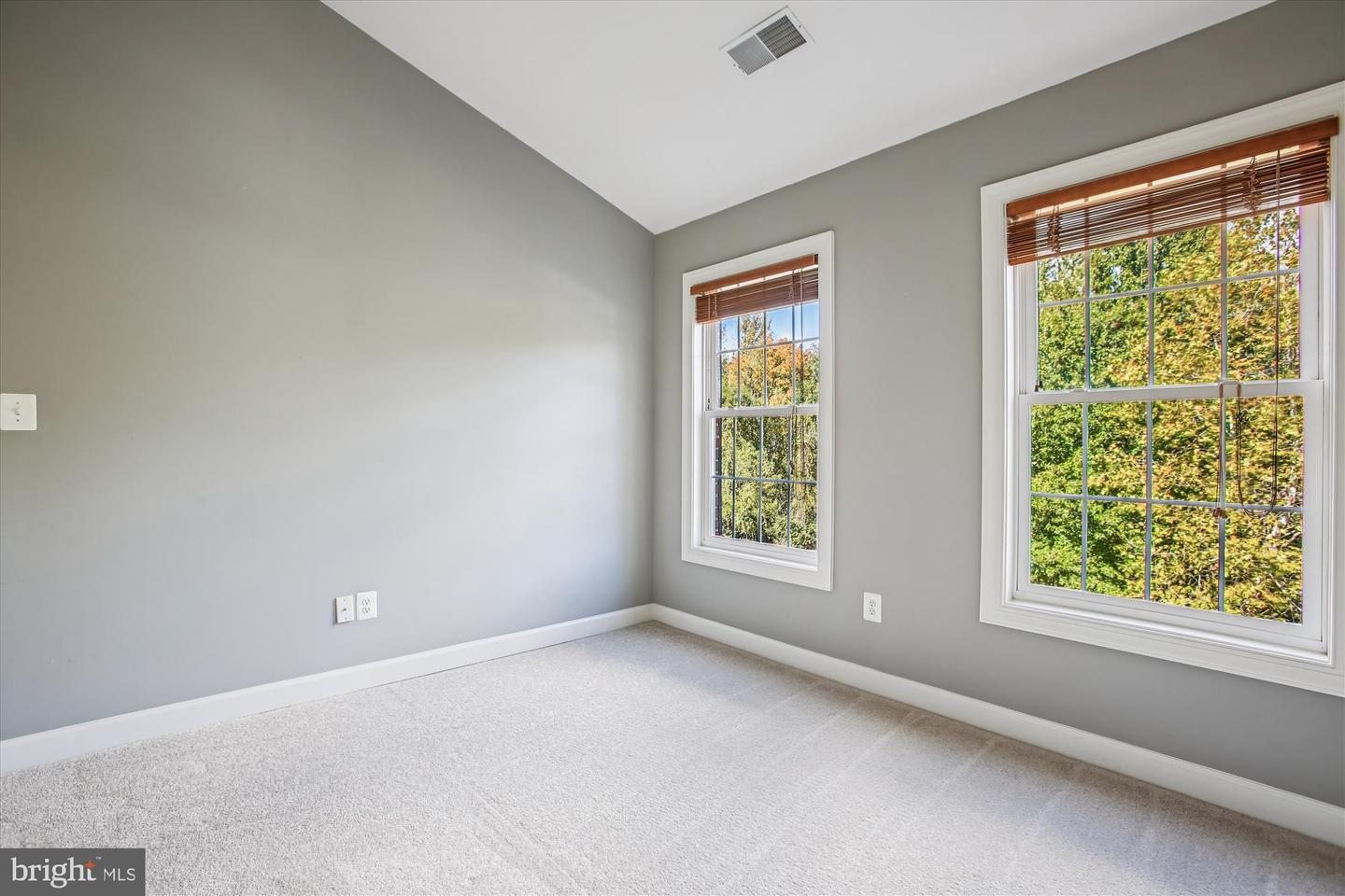3852 ELMWOOD TOWNE WAY, ALEXANDRIA, Virginia 22303, 3 Bedrooms Bedrooms, ,3 BathroomsBathrooms,Residential,For sale,3852 ELMWOOD TOWNE WAY,VAFX2274482 MLS # VAFX2274482 3852 ELMWOOD TOWNE WAY, ALEXANDRIA, Virginia 22303, 3 Bedrooms Bedrooms, ,3 BathroomsBathrooms,Residential,For sale,3852 ELMWOOD TOWNE WAY,VAFX2274482 MLS # VAFX2274482