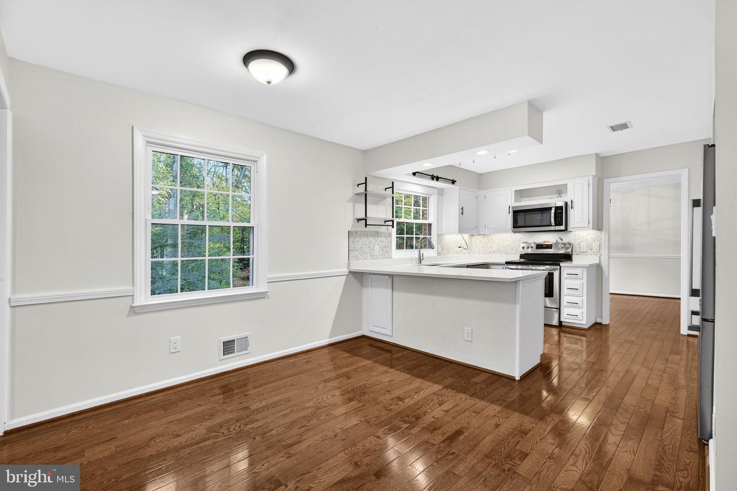 10536 KNOLLWOOD DR, MANASSAS, Virginia 20111, 4 Bedrooms Bedrooms, 7 Rooms Rooms,2 BathroomsBathrooms,Residential,For sale,10536 KNOLLWOOD DR,VAPW2105962 MLS # VAPW2105962 10536 KNOLLWOOD DR, MANASSAS, Virginia 20111, 4 Bedrooms Bedrooms, 7 Rooms Rooms,2 BathroomsBathrooms,Residential,For sale,10536 KNOLLWOOD DR,VAPW2105962 MLS # VAPW2105962
